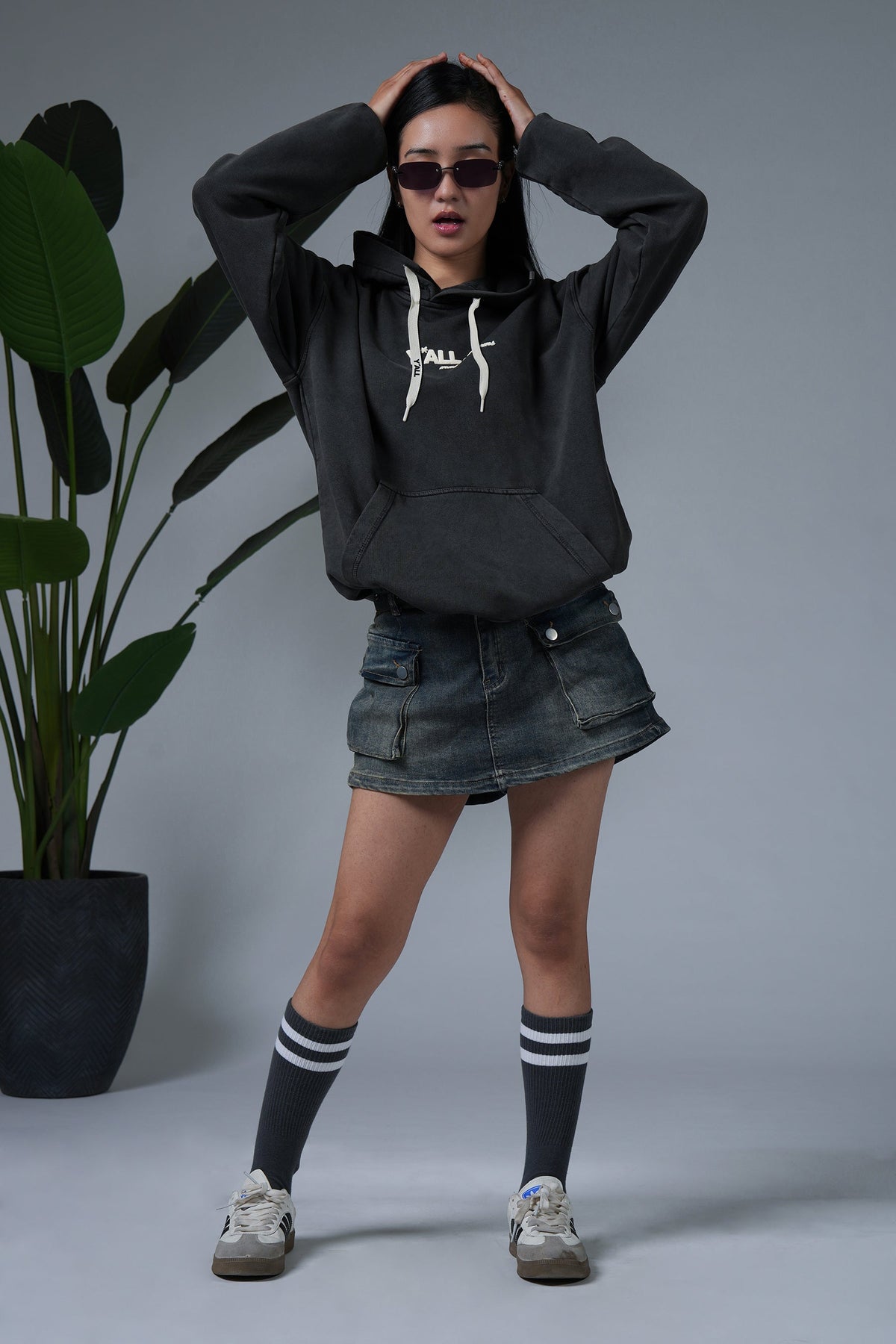 MEMBERS ONLY CLUB 2026 - HOODIE ACID WASH