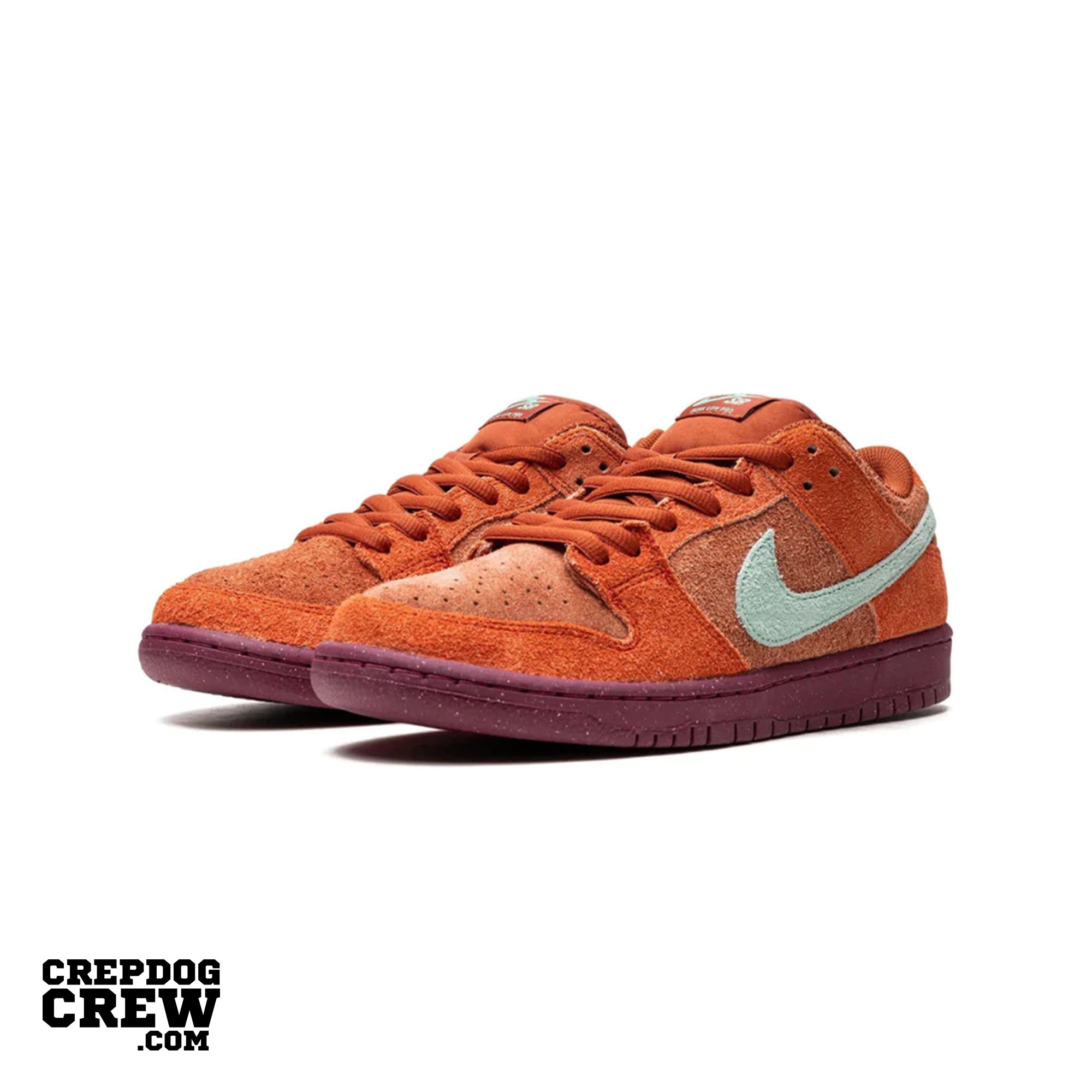Nike SB Dunk Low Mystic Red Rosewood
