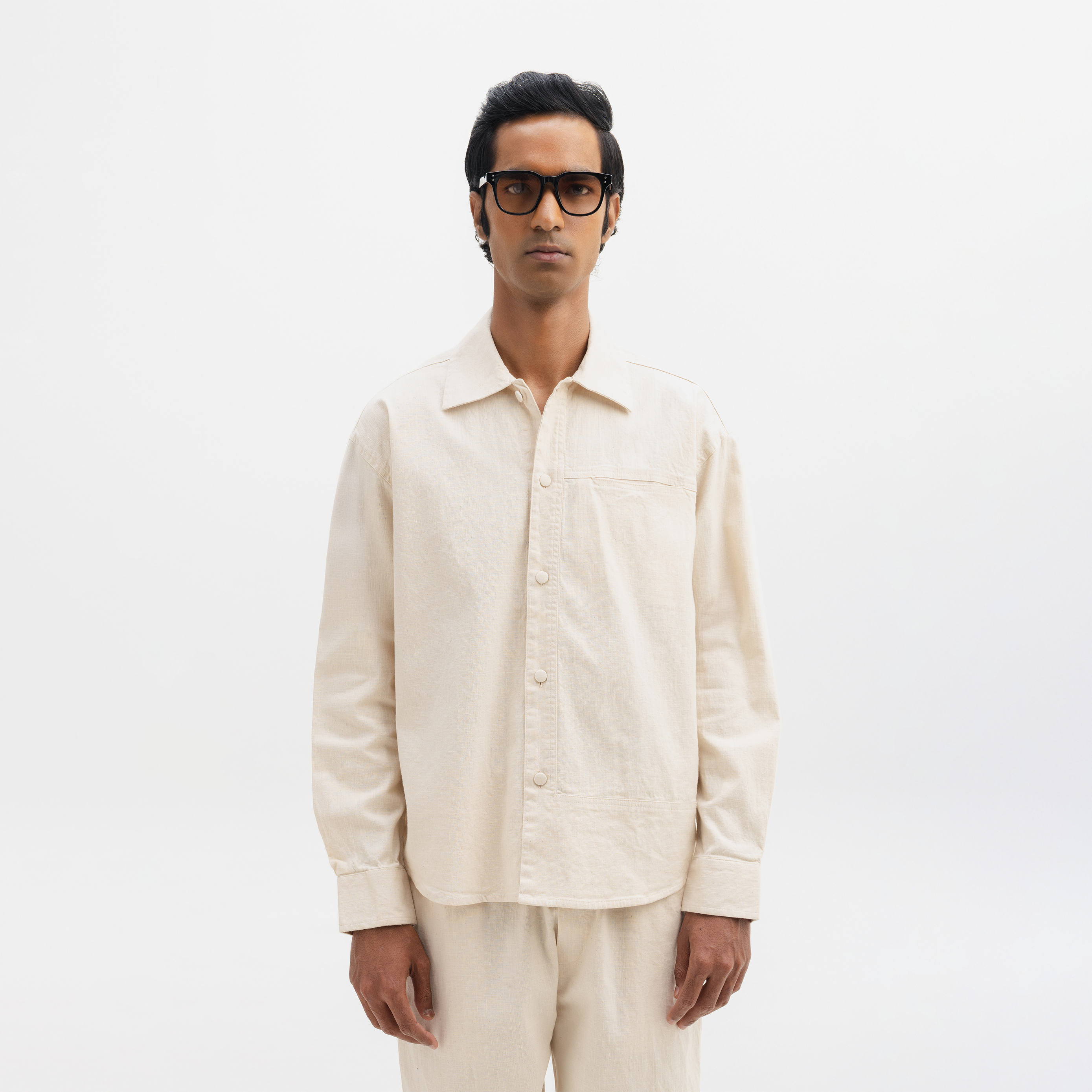 COTTON SPREAD COLLAR SHIRT- NATURAL