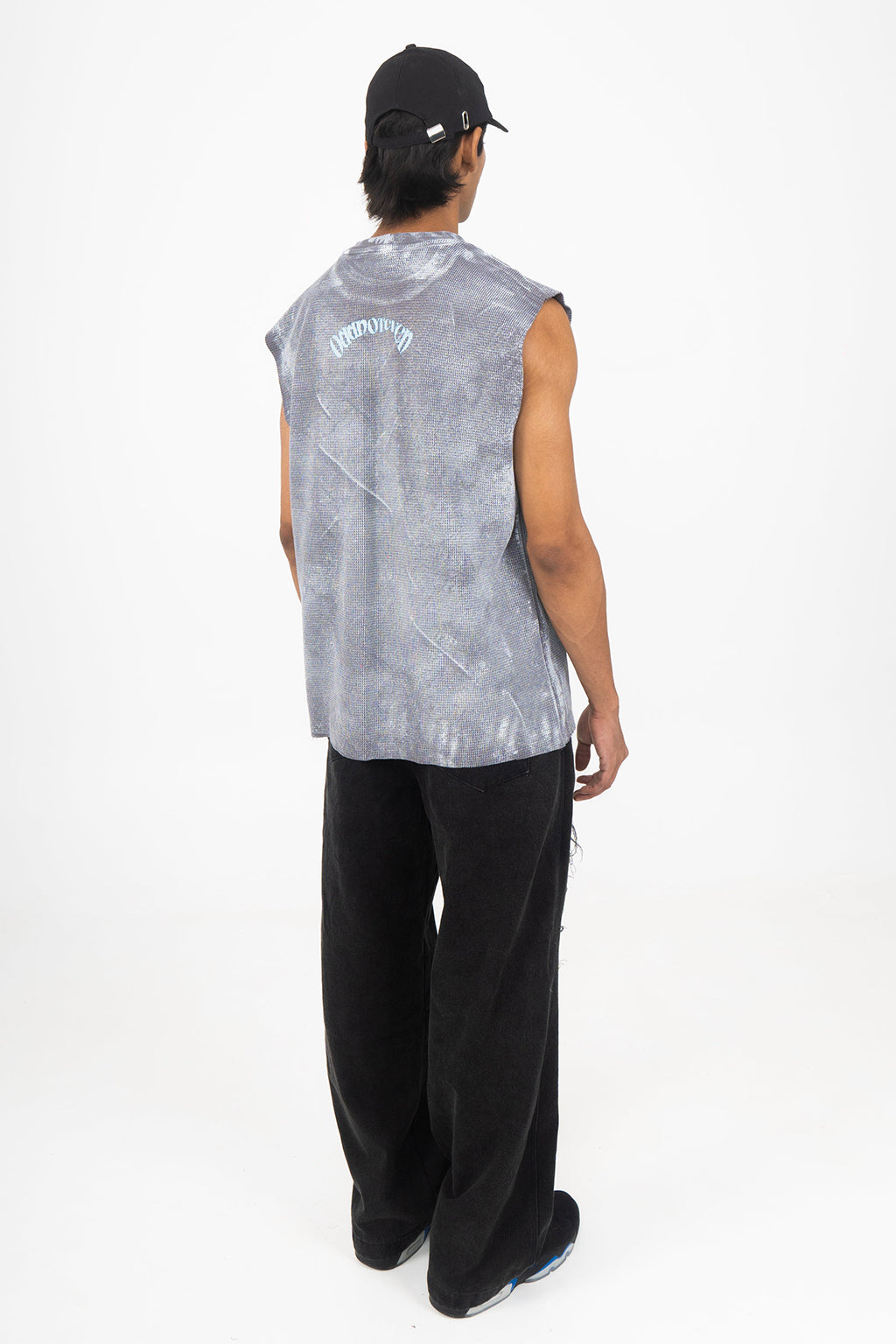 'New Friends' Sleeveless Tee