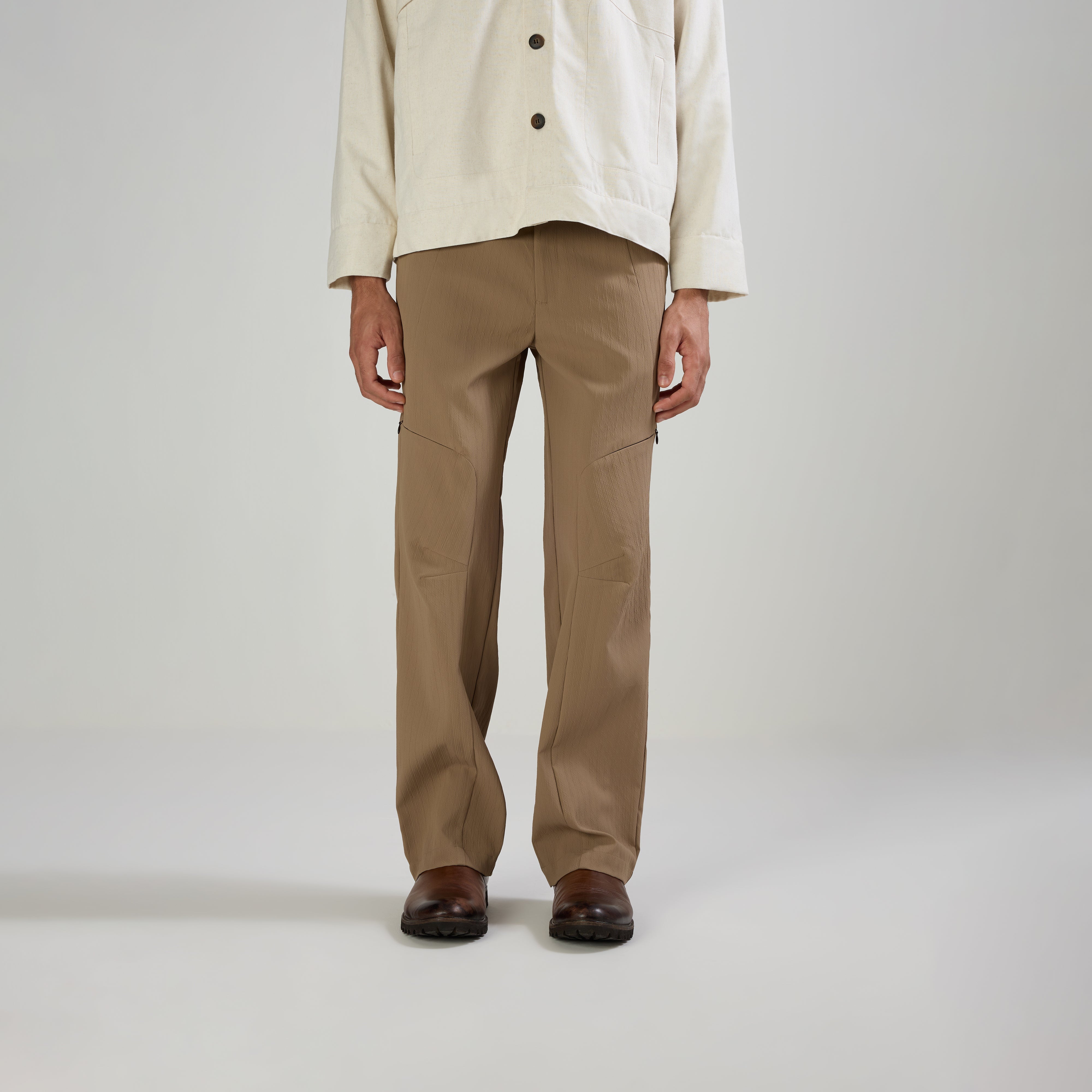 TECHNICAL PANTS - BROWN