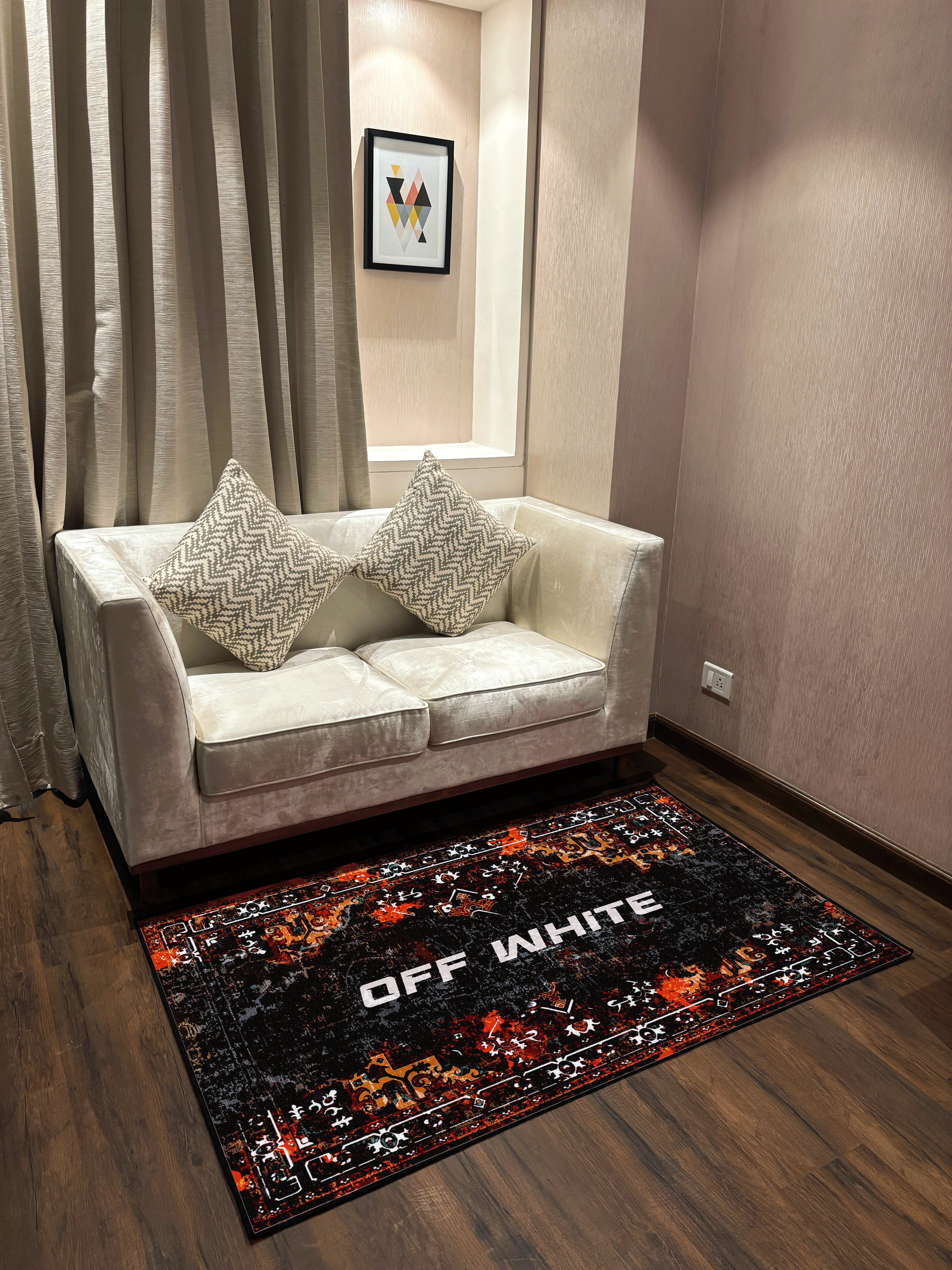 Off White traditional design Washable Custom Rug