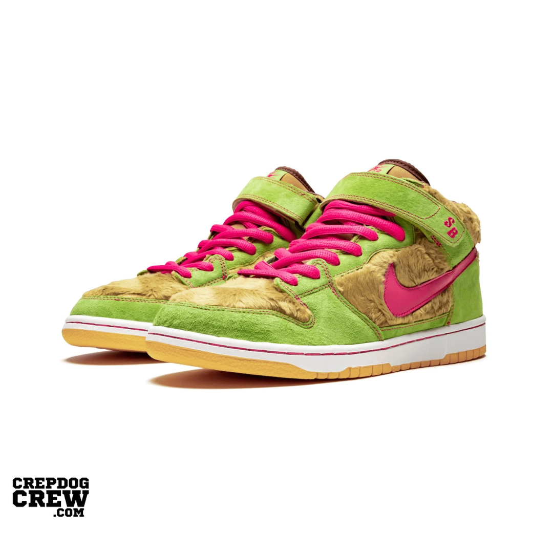 Nike SB Dunk Mid Mama Bear