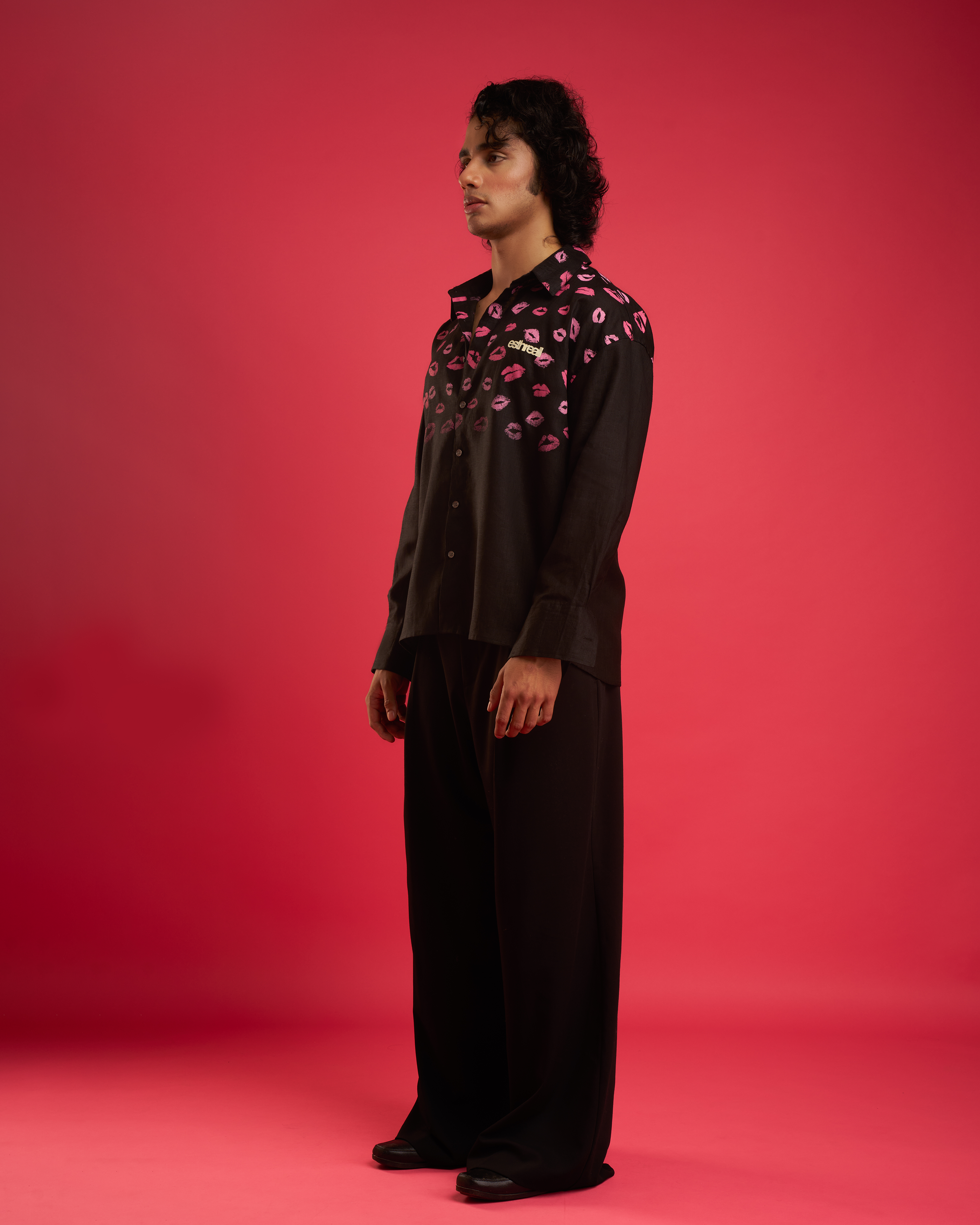 Kissed Linen | Black