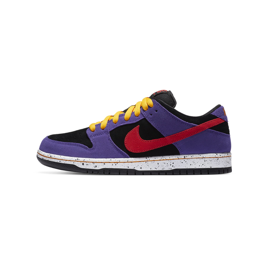 Nike SB Dunk Low ACG Terra - Main Image