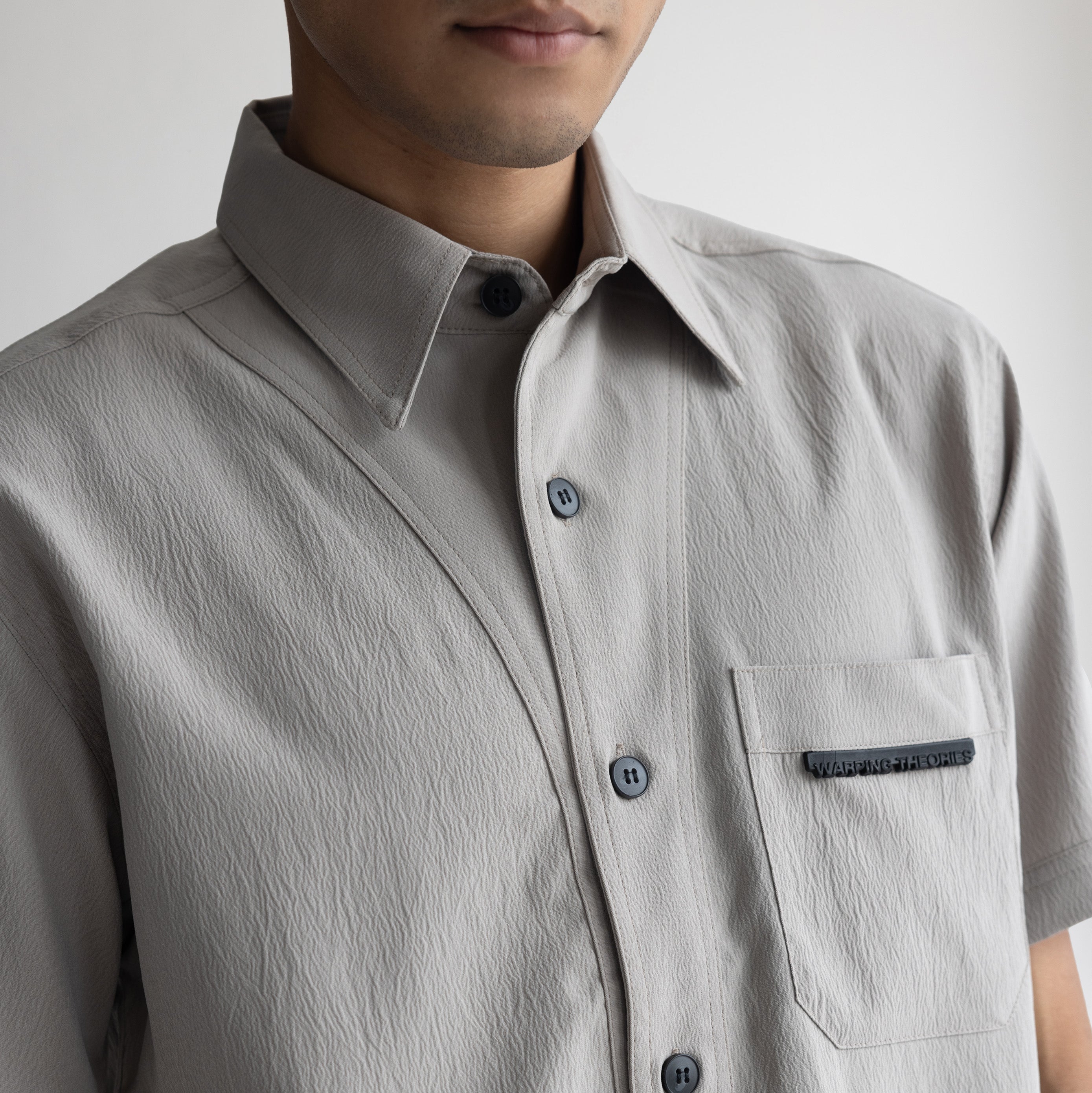 CRINKLE SHIRT- PALE CEMENT