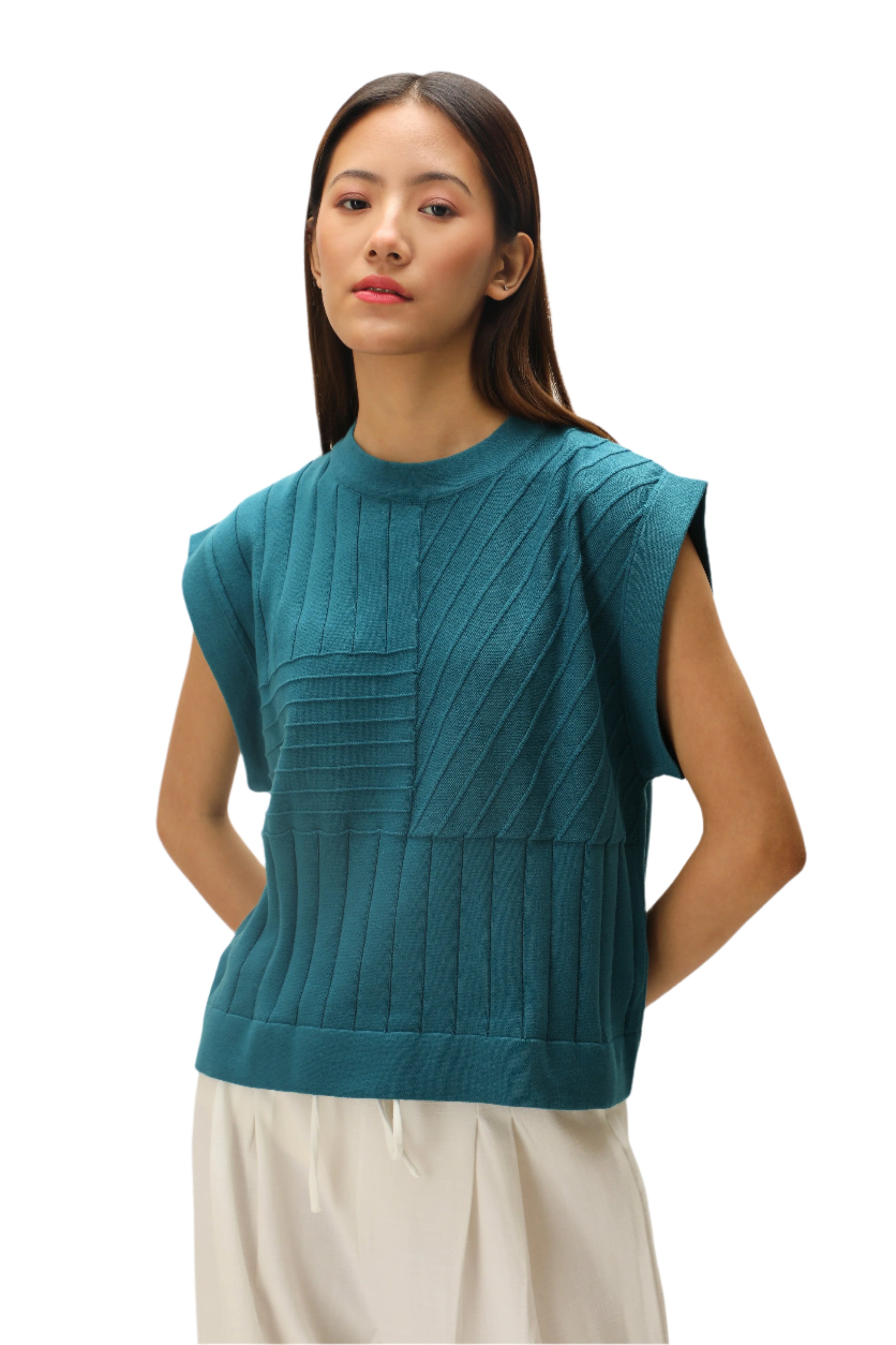 KNIT VEST