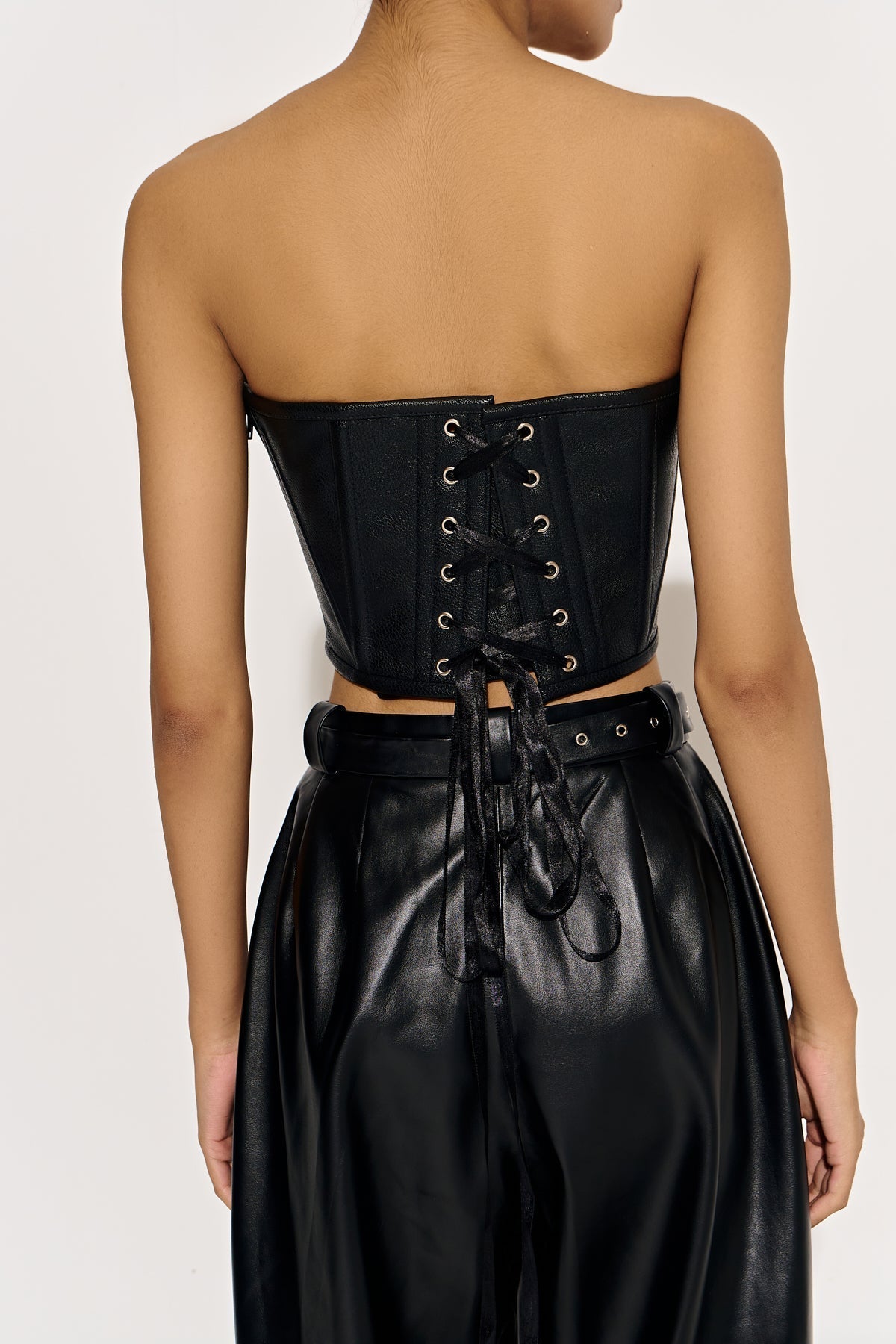 ZYRAH LEATHER CORSET