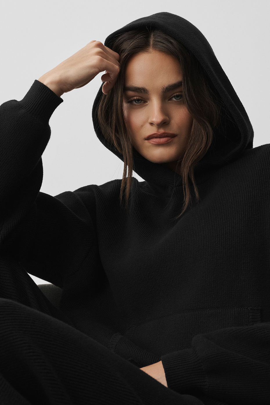 alo Scholar Hooded Sweater - Black