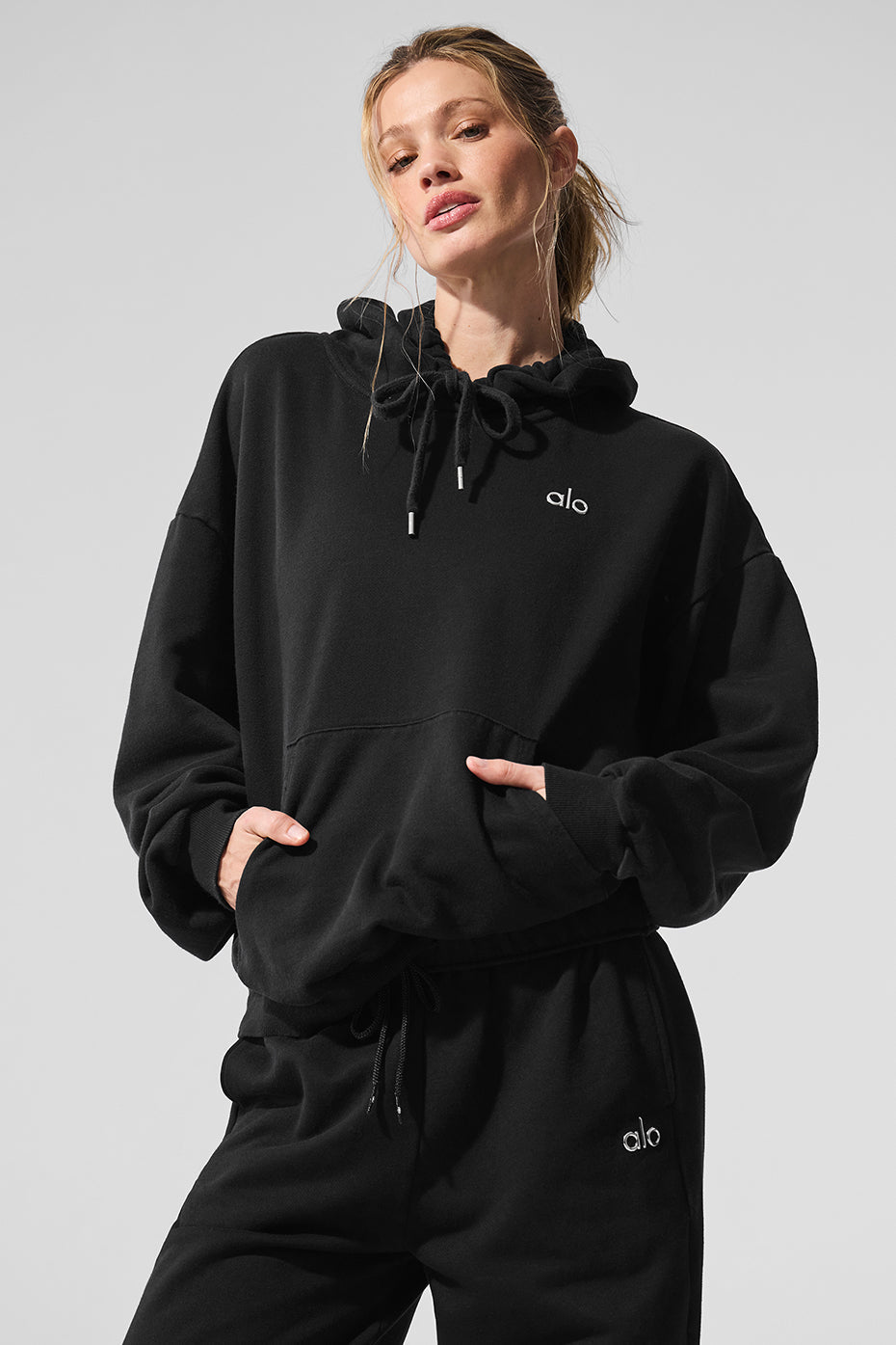 alo Accolade Hoodie - Black