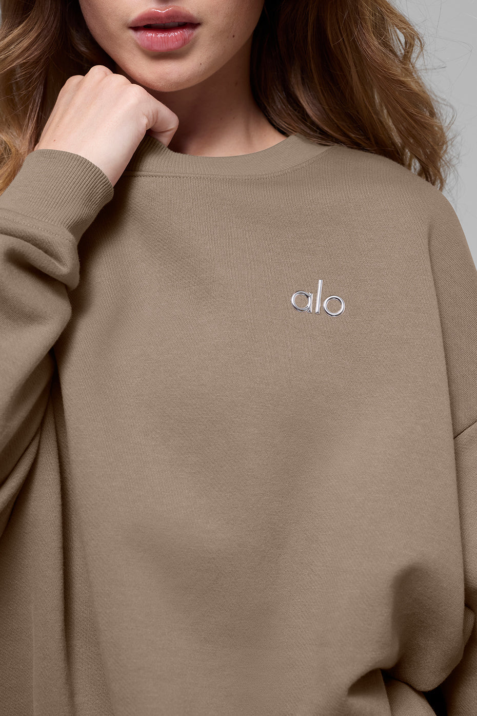 alo Accolade Crew Neck Pullover - Gravel