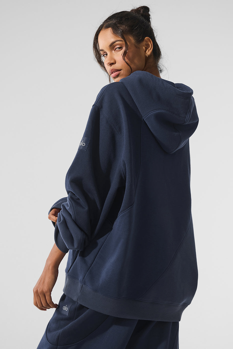 alo Make Waves Hoodie - Navy Tonal