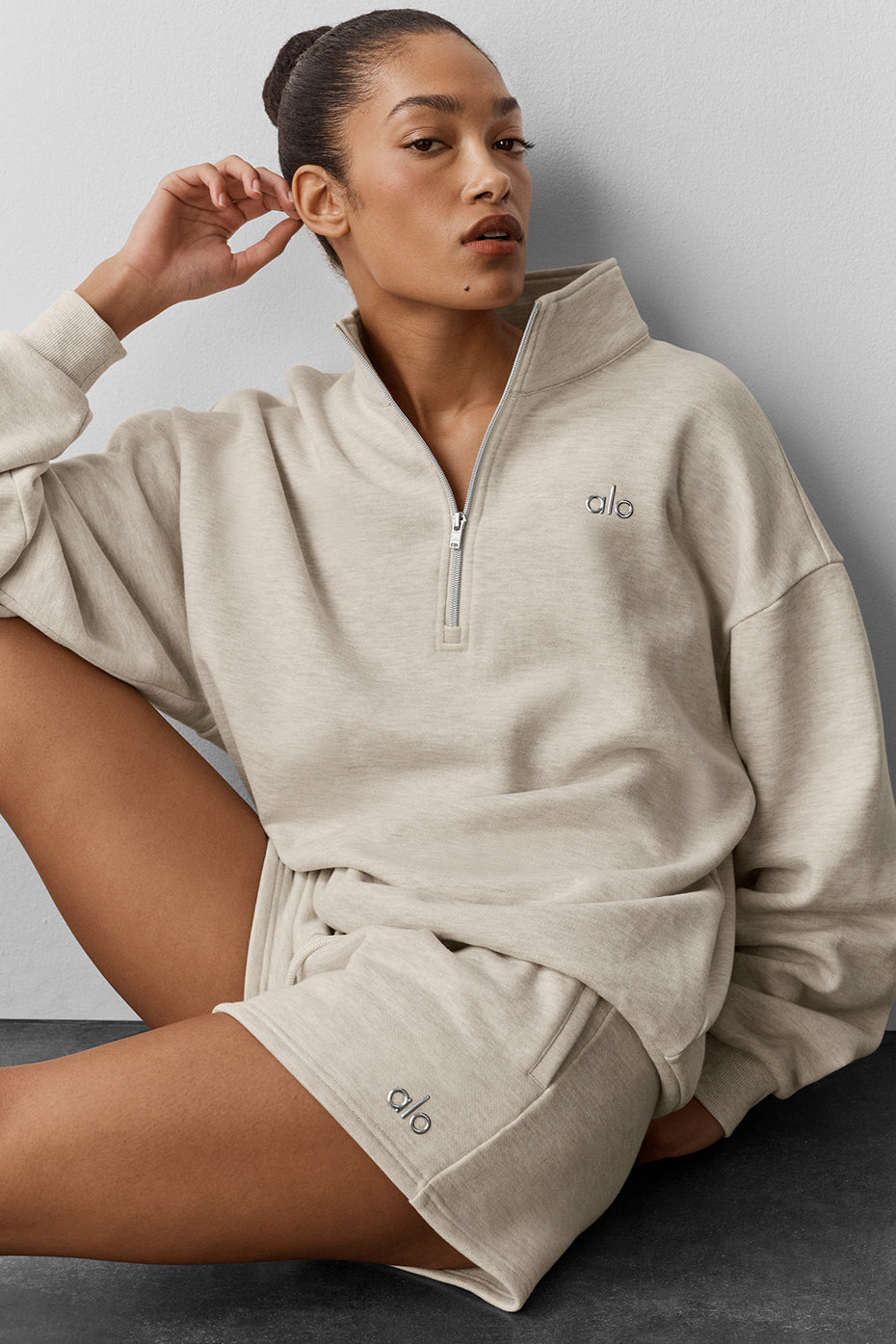 alo Accolade 1/4 Zip Pullover - Oatmeal Heather
