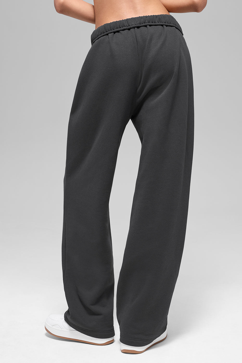 alo Accolade Straight Leg Sweatpant - Anthracite