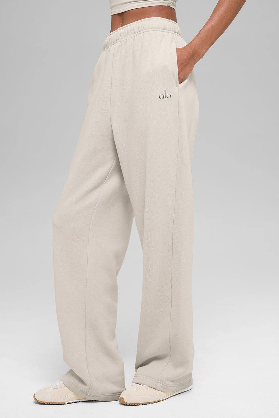 alo Accolade Straight Leg Sweatpant - Bone
