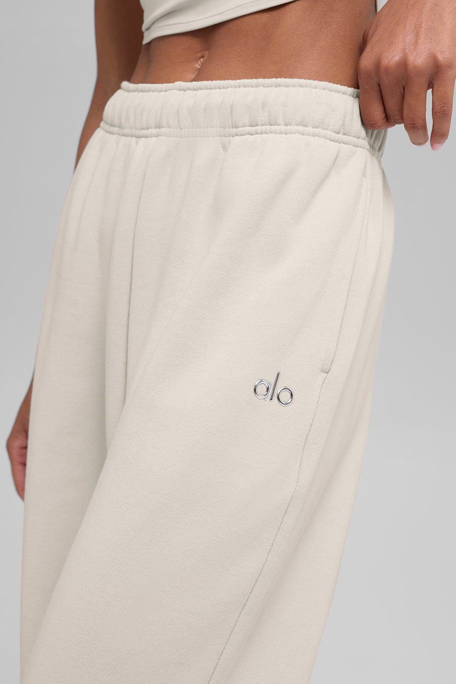 alo Accolade Straight Leg Sweatpant - Bone