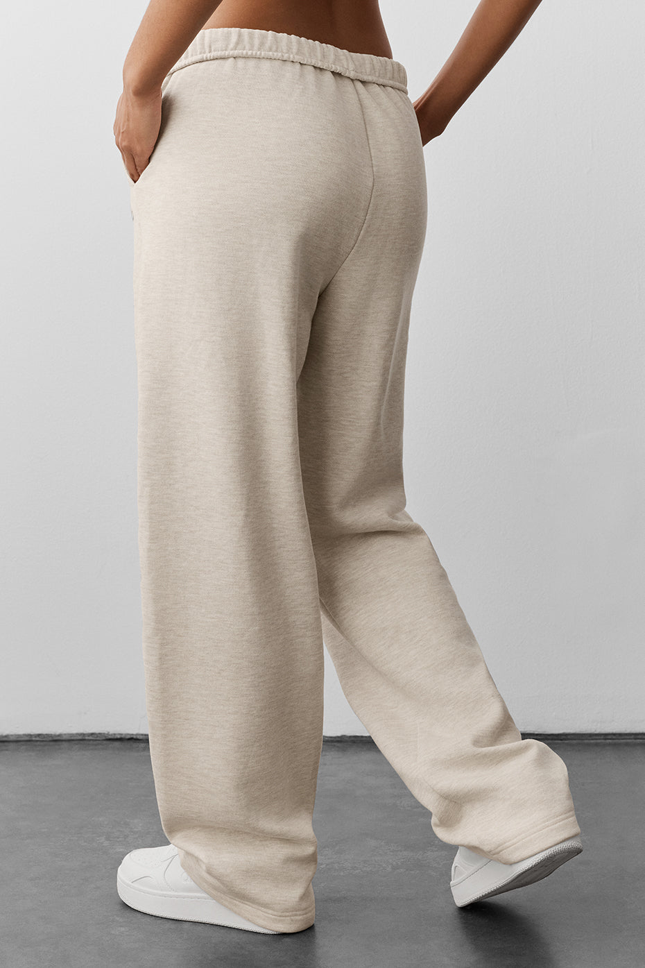 alo Accolade Straight Leg Sweatpant - Oatmeal Heather