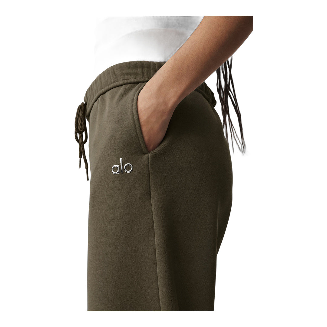 alo Accolade Straight Leg Sweatpant - Olive Tree