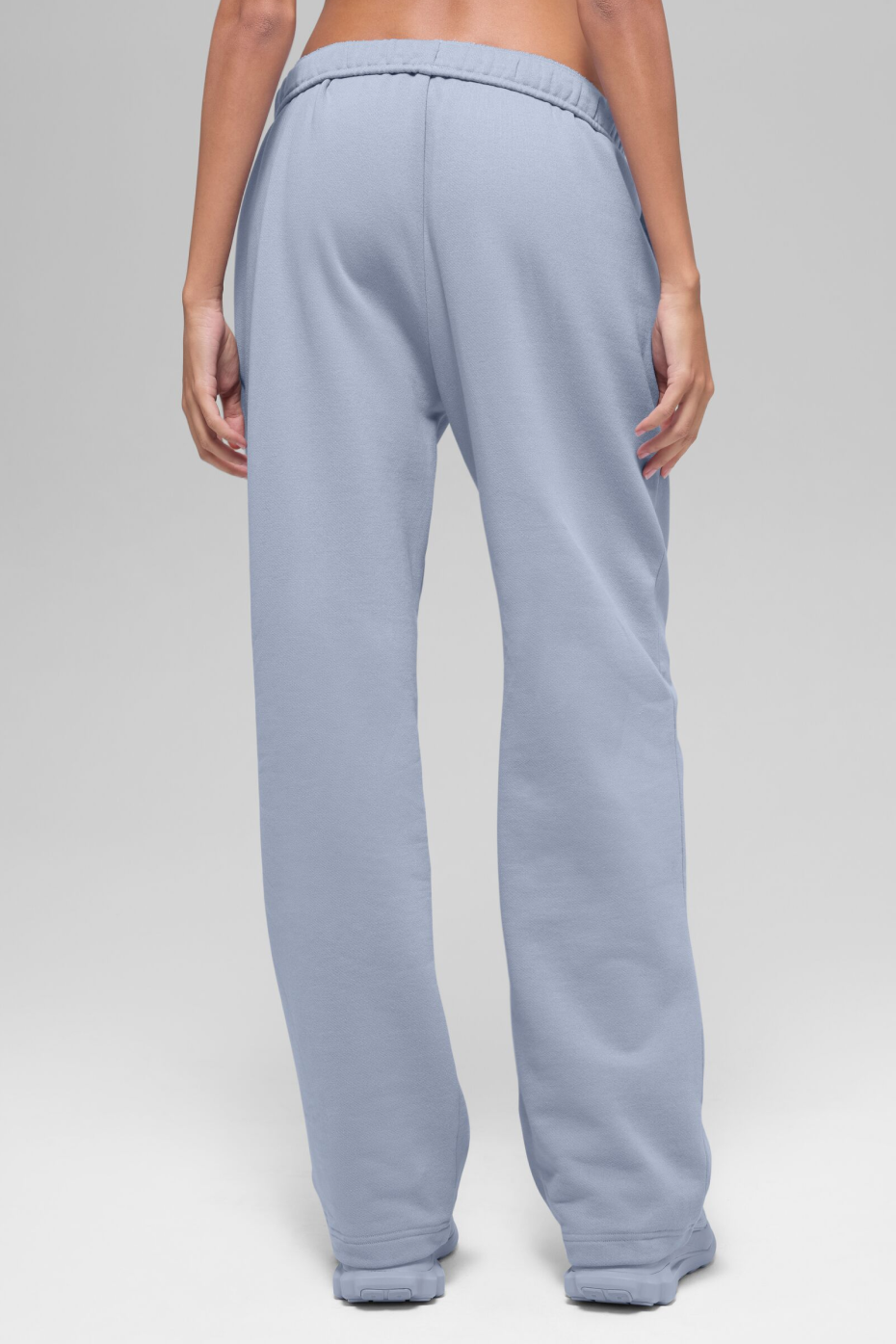 alo Accolade Straight Leg Sweatpant - Winter Frost