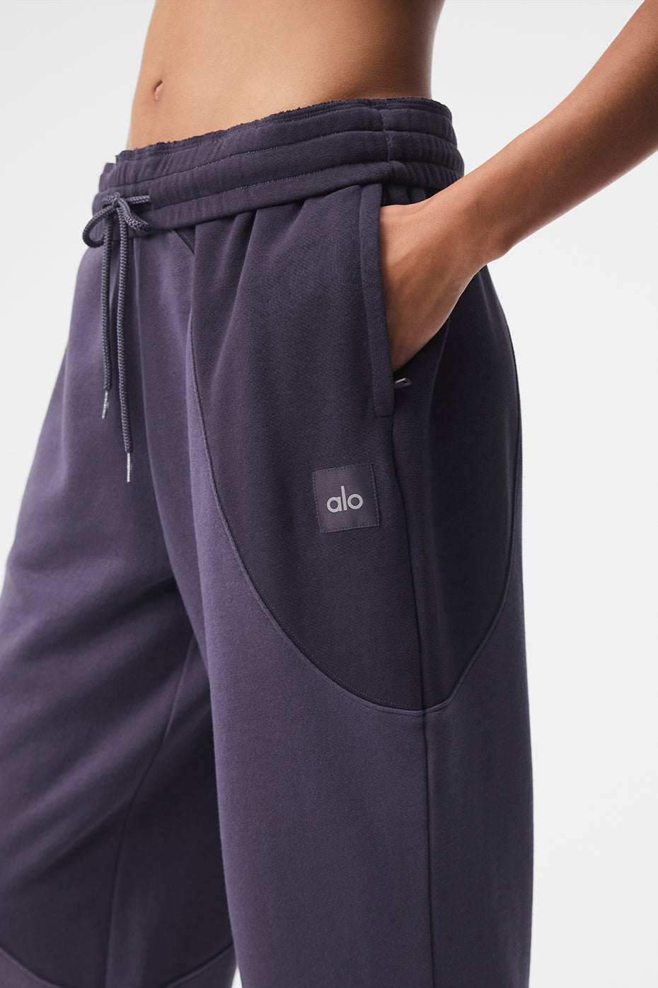 alo Make Waves Sweatpant - Italian Plum Tonal