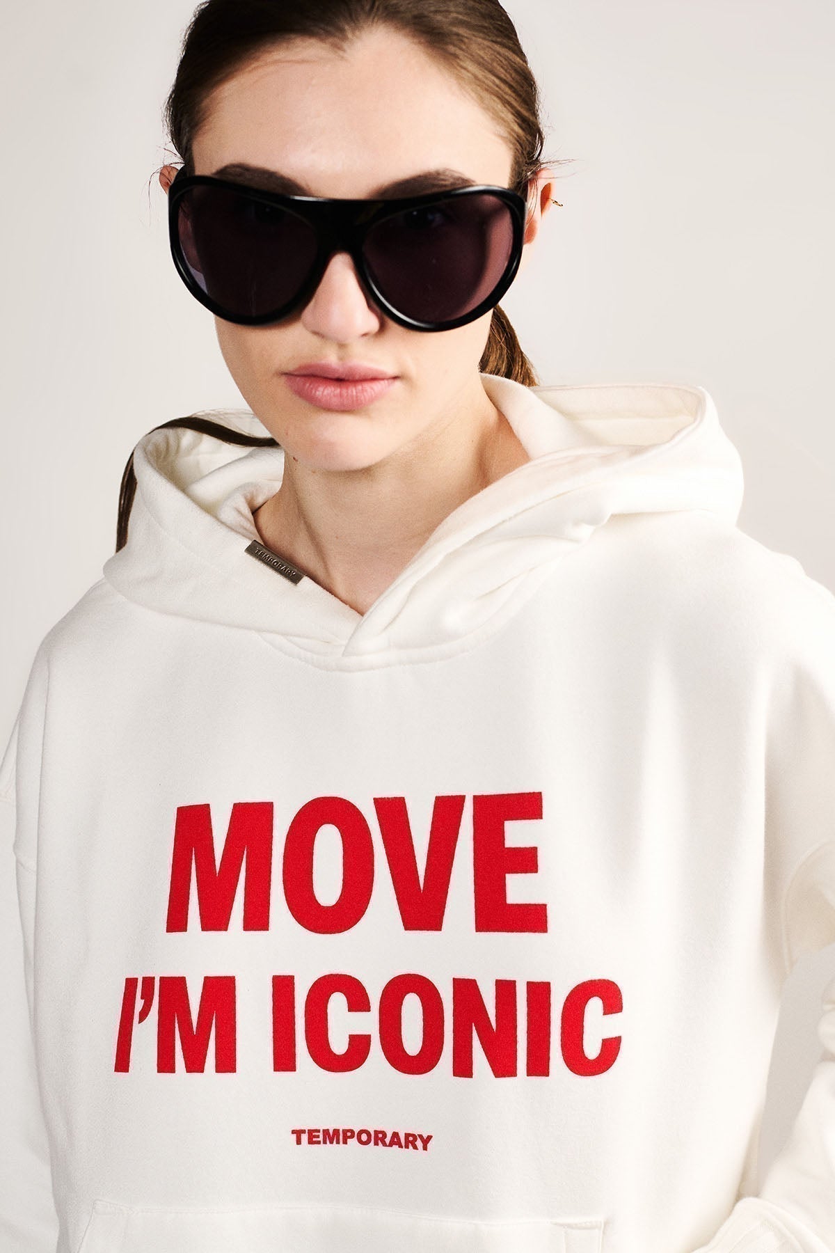 MOVE I'M ICONIC HOODIE