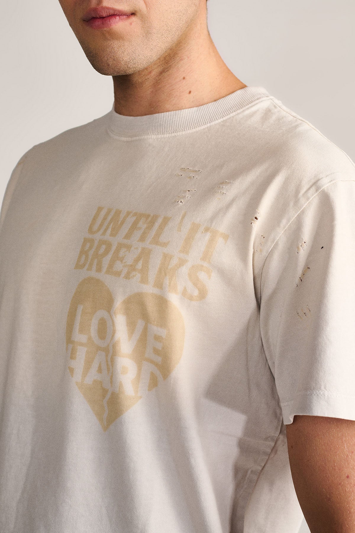 Love Hard Vintage Tee- Dust Grey