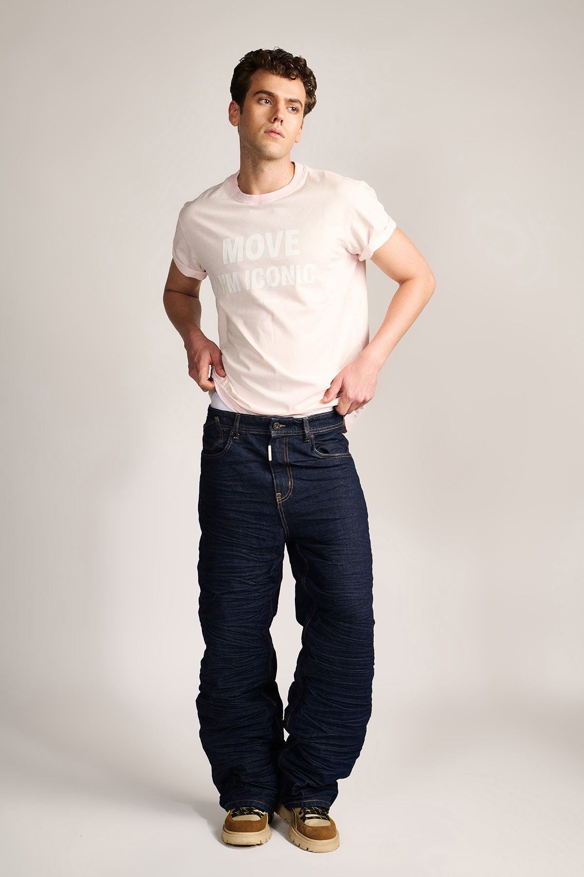 ICON MOVEMENT TEE - Powder Dust Pink