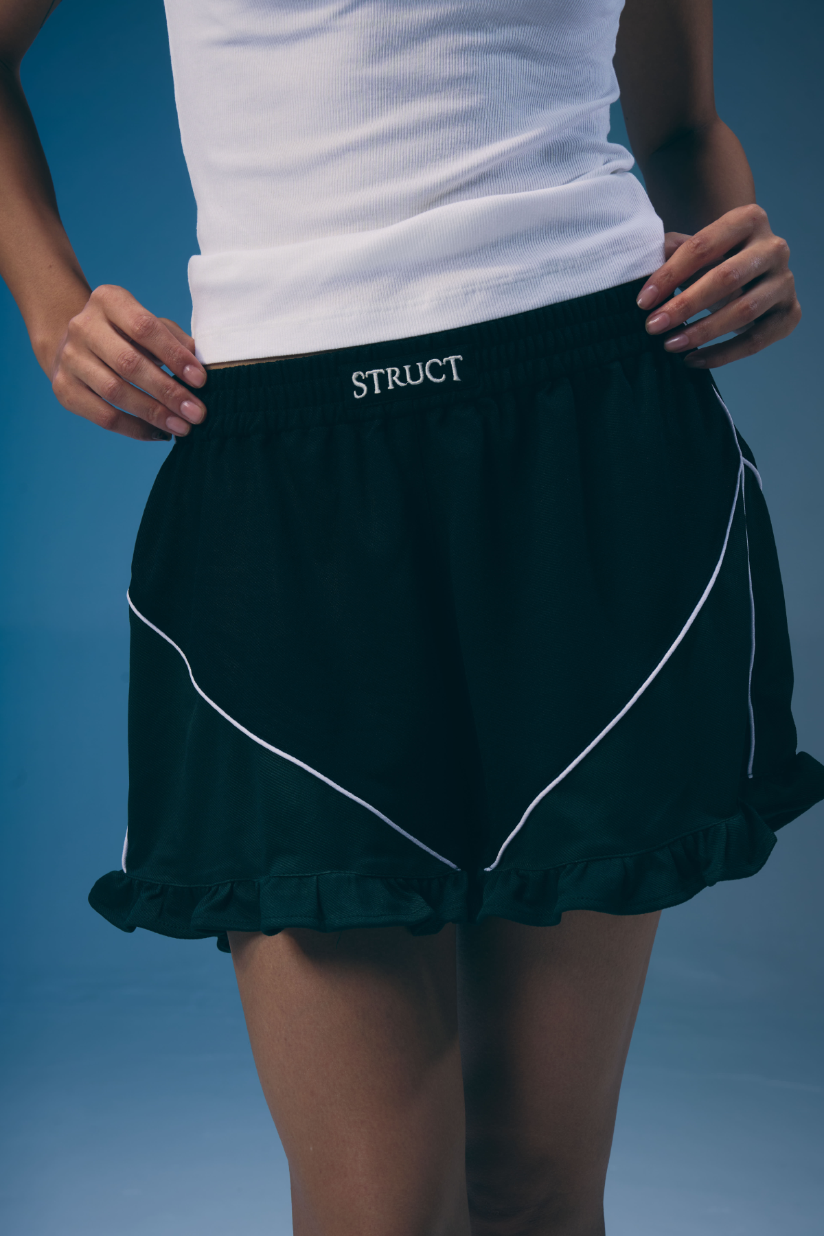STRUCT SPORTS RUFFLE SHORTS