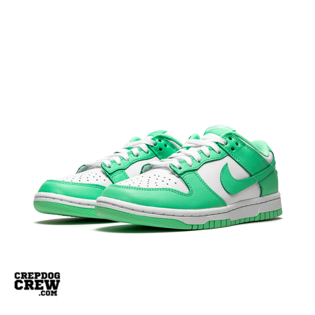 Nike Dunk Low Green Glow (W)