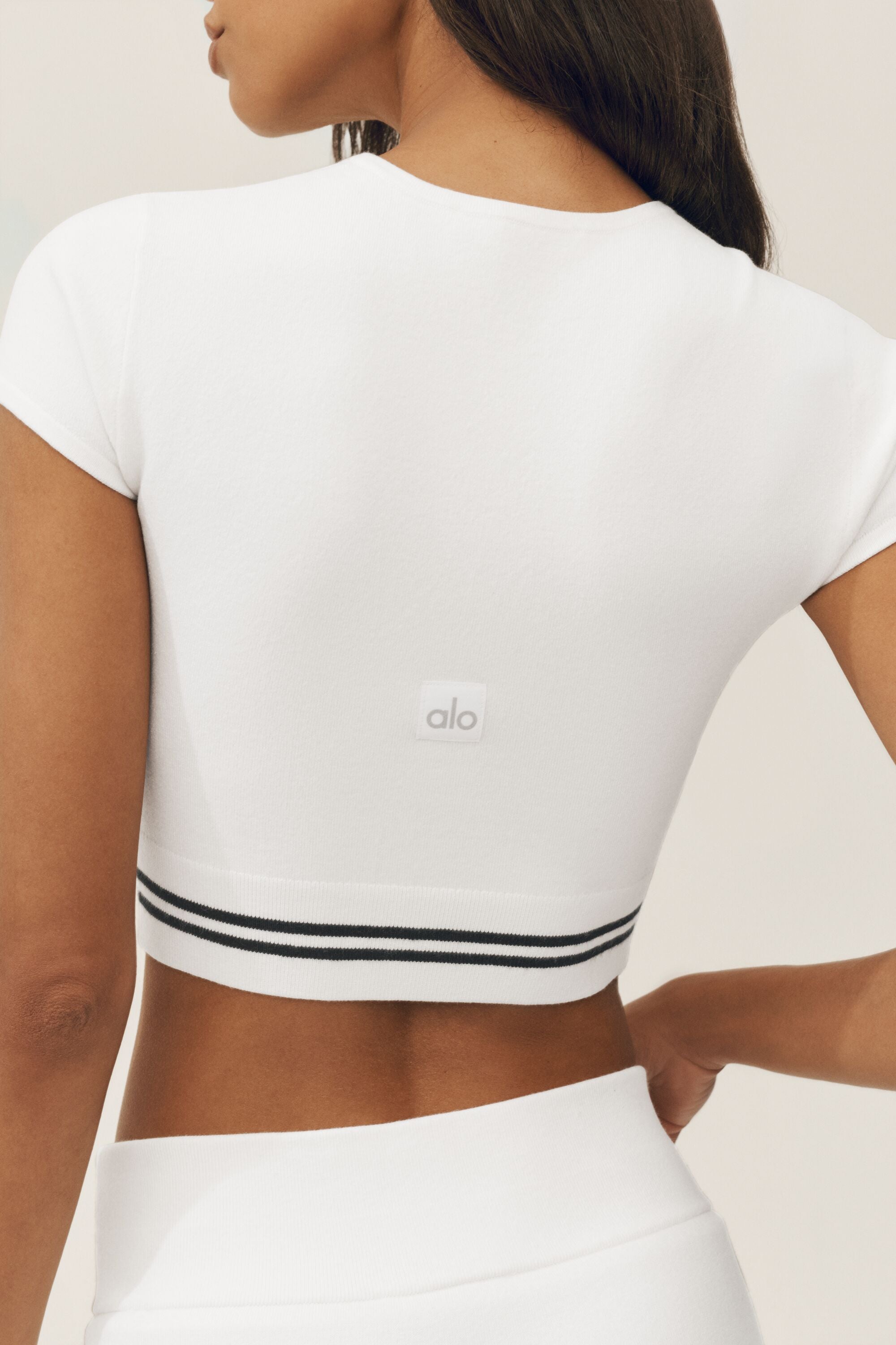 alo Cotton Cashmere My Serve Short Sleeve - White/Black