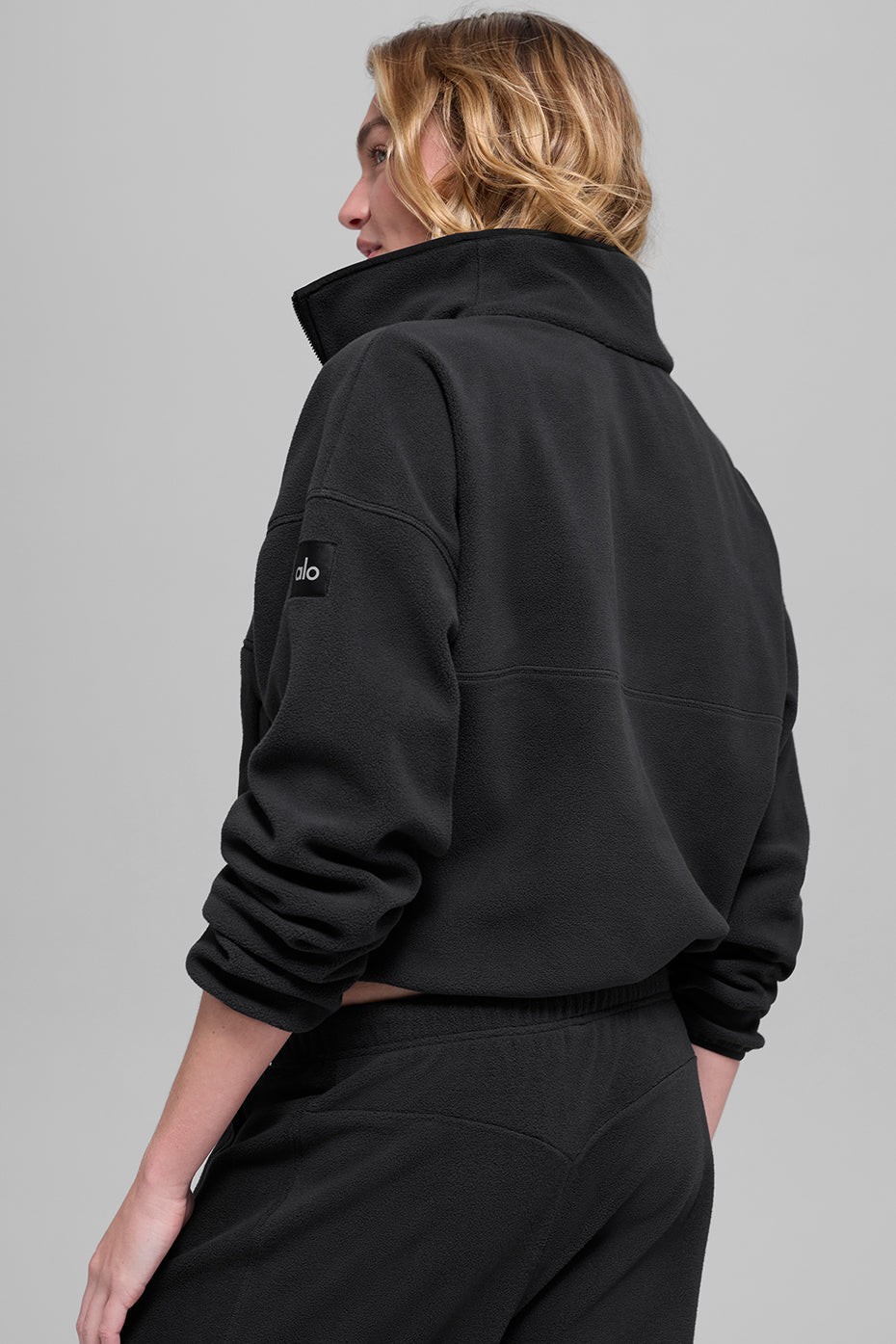 alo Polar Fleece Retreat Cover Up - Black