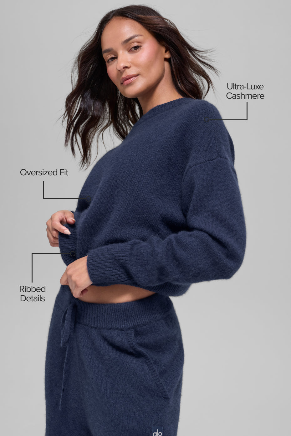 alo Wool Cashmere Cropped New Class Crewneck Sweater - Navy