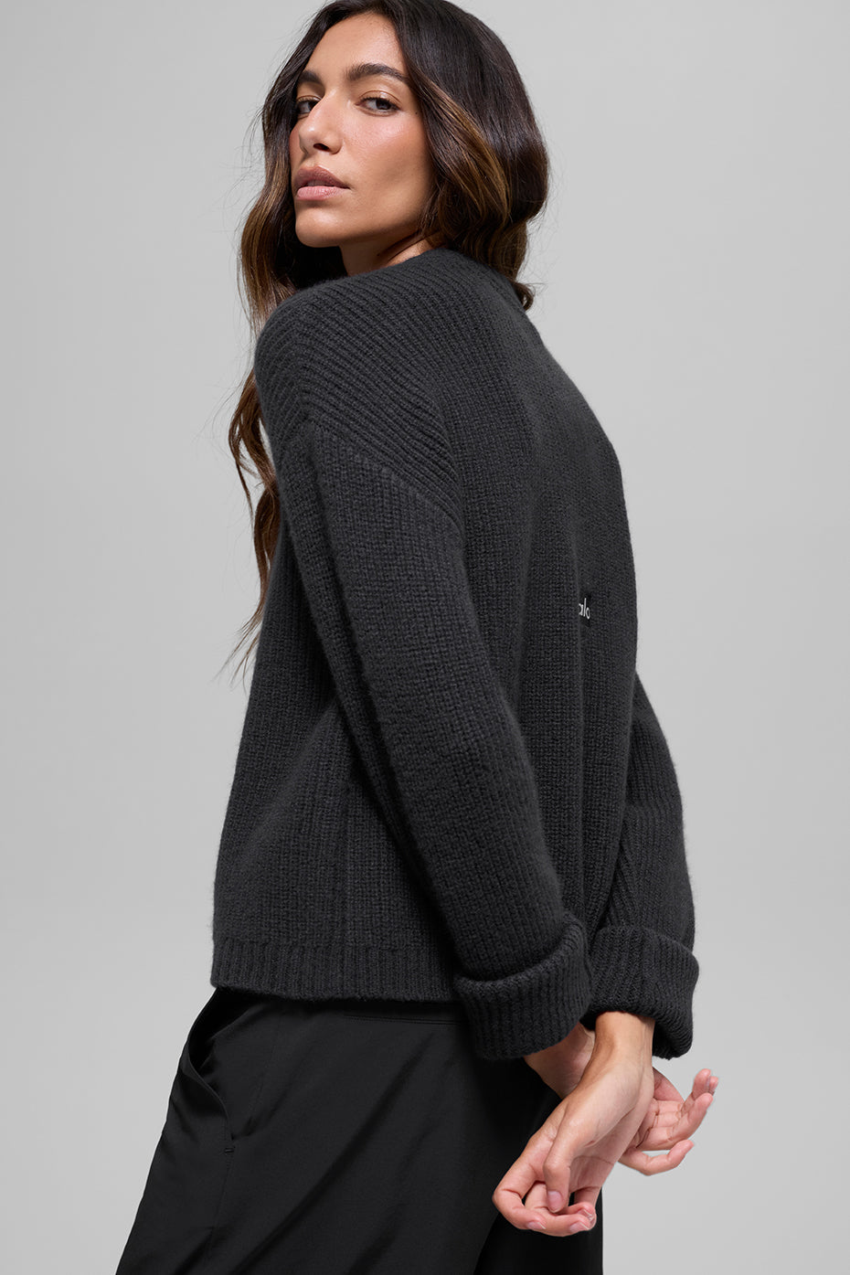 alo Wool Cashmere Ribbed Noble Crewneck Sweater - Black