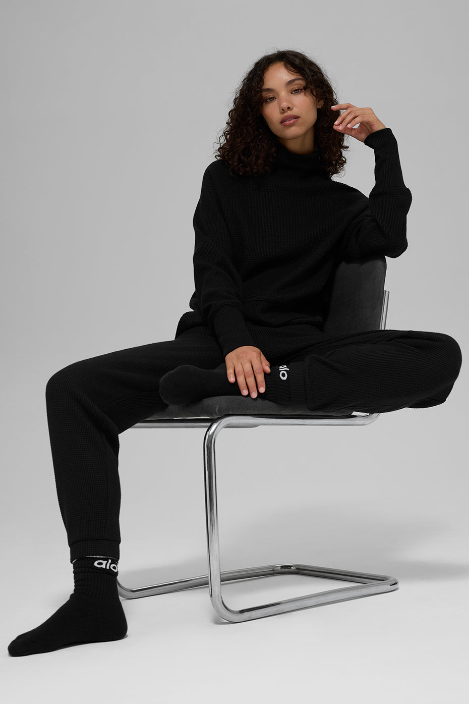alo Waffle Weekend Escape Mock Neck Long Sleeve - Black
