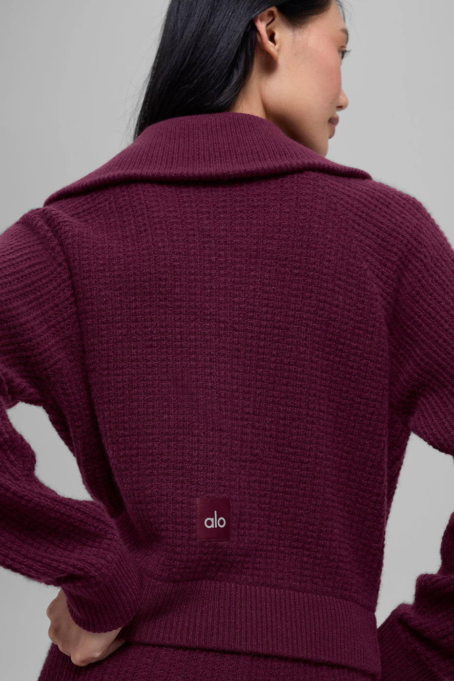 alo Cashmere Plush Waffle 1/4 Zip Pullover - Burgundy
