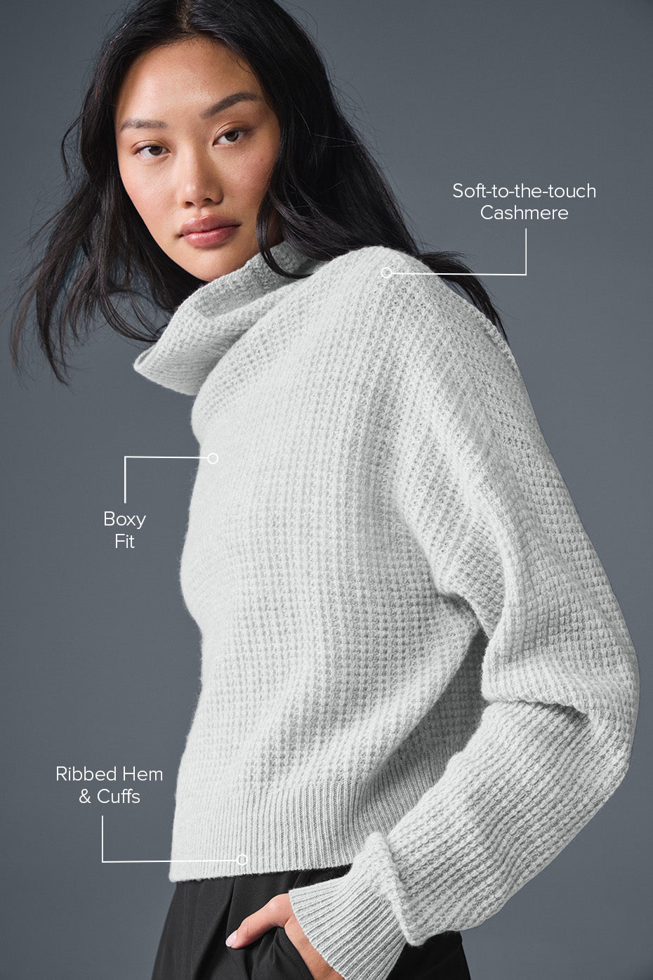 alo Cashmere Plush Waffle Turtleneck Pullover - Athletic Heather Grey
