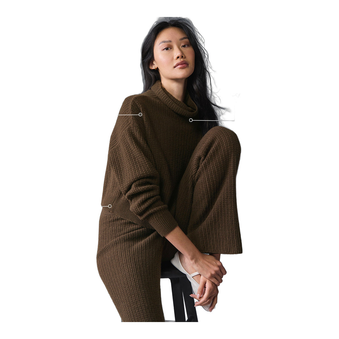 alo Cashmere Plush Waffle Turtleneck Pullover - Espresso