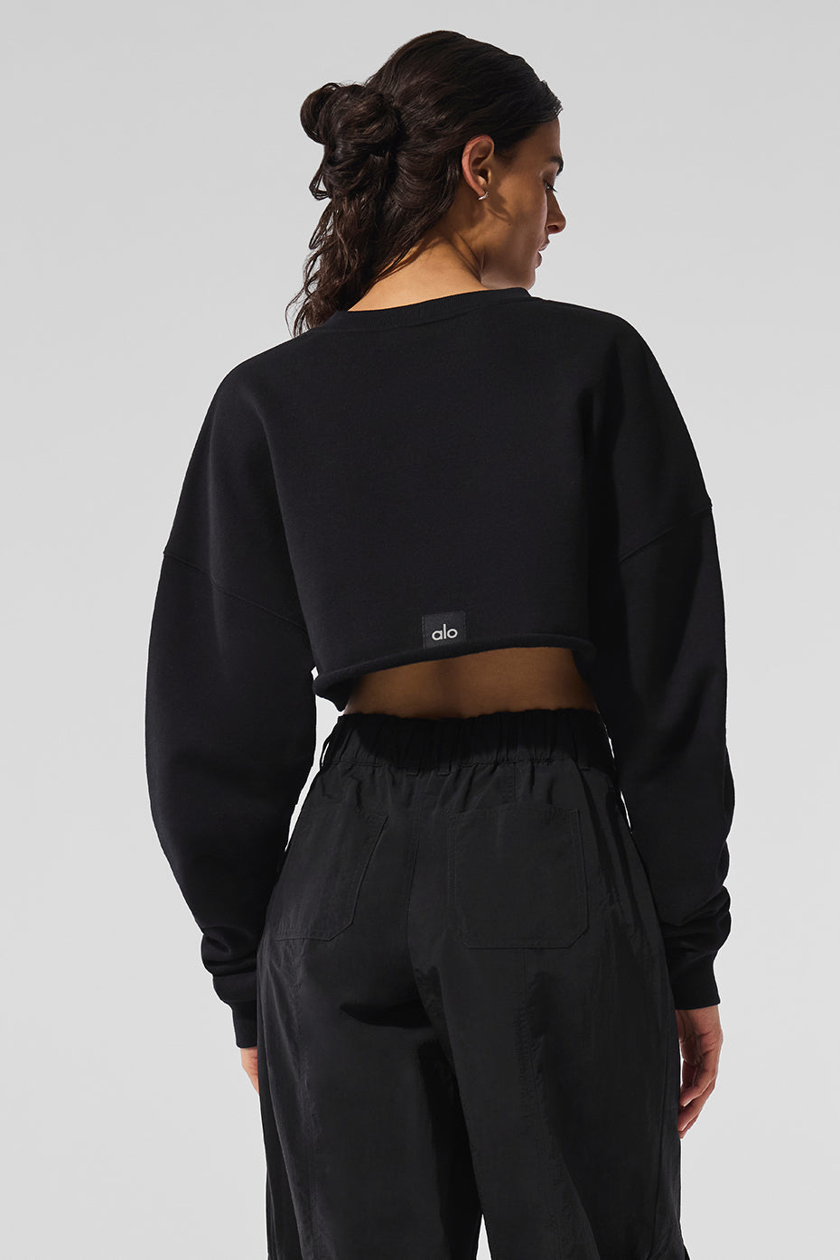 alo Extreme Cropped Pullover - Black