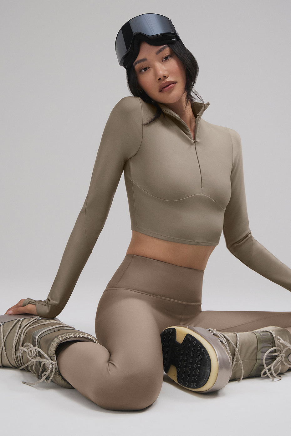 alo Airlift Winter Warm Ski Time Long Sleeve - Light Cocoa