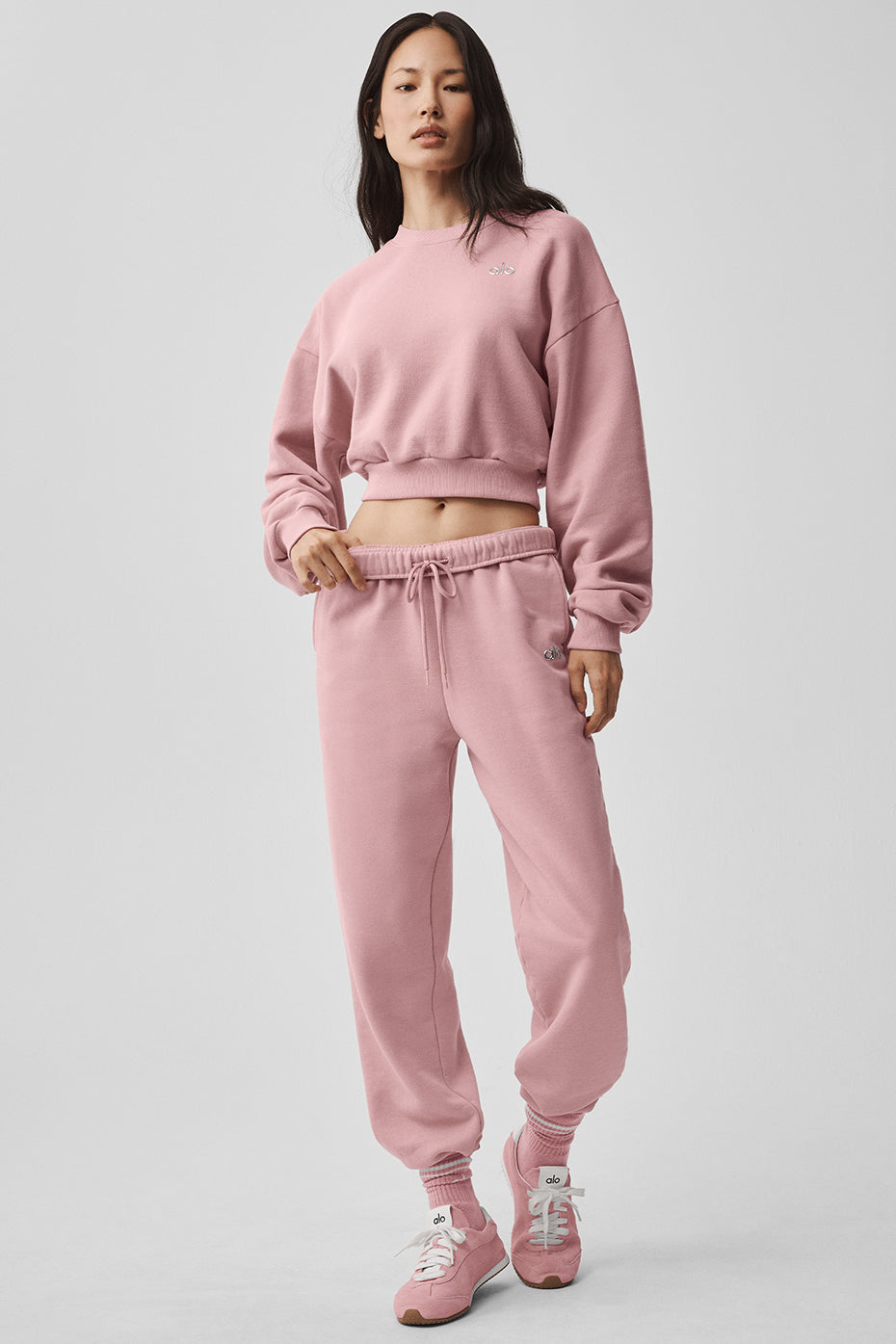 alo Cropped Accolade Crewneck - Vintage Pink