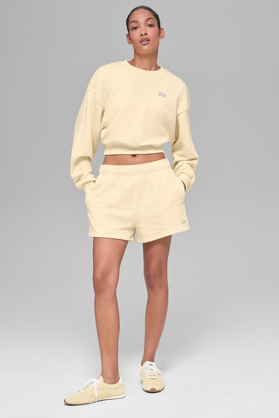 alo Cropped Accolade Crewneck - Candlelight Yellow