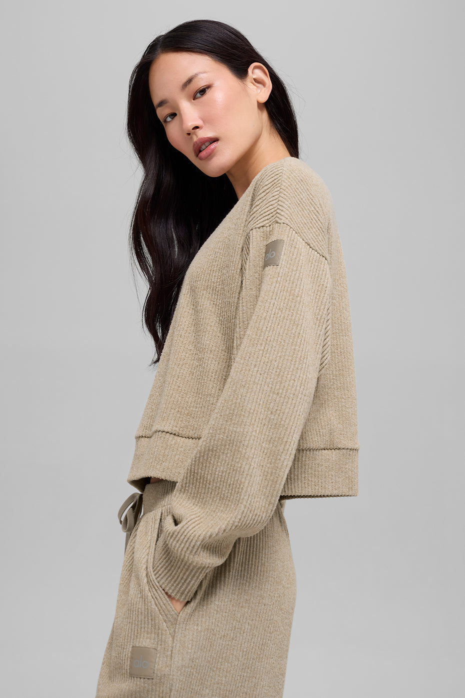alo Muse Crew Neck Pullover - Gravel Heather