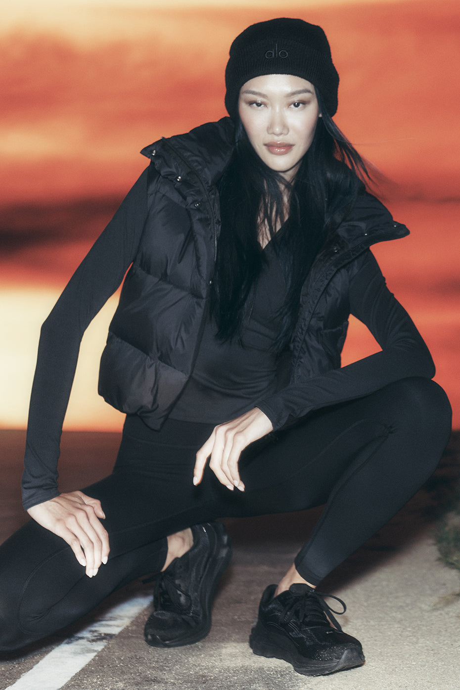 alo Gold Rush Puffer Vest - Black