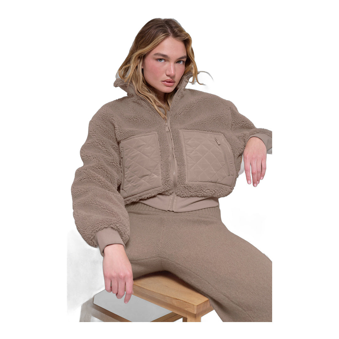 alo Sherpa Edge Bomber - Chai Latte