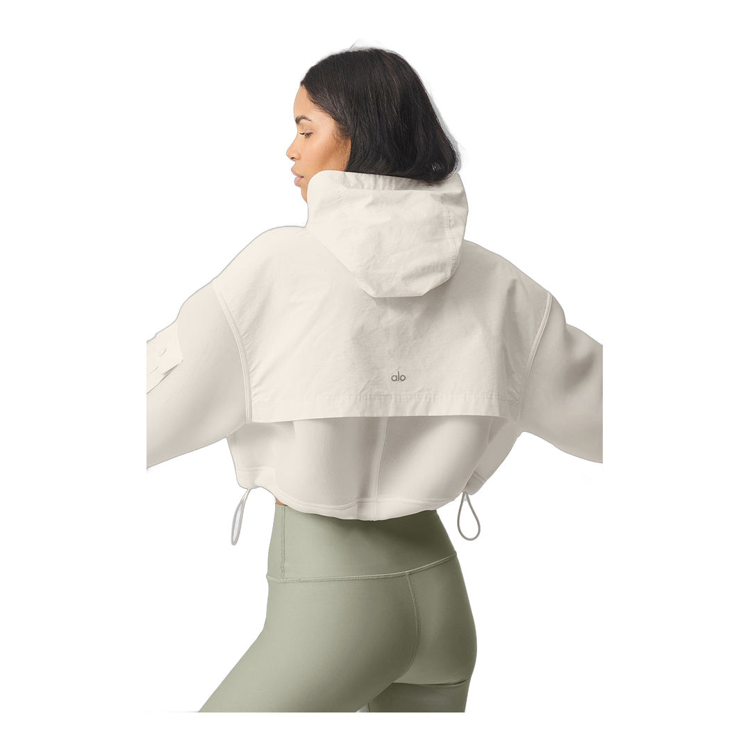 alo Cropped Engage Cargo Parka - Ivory