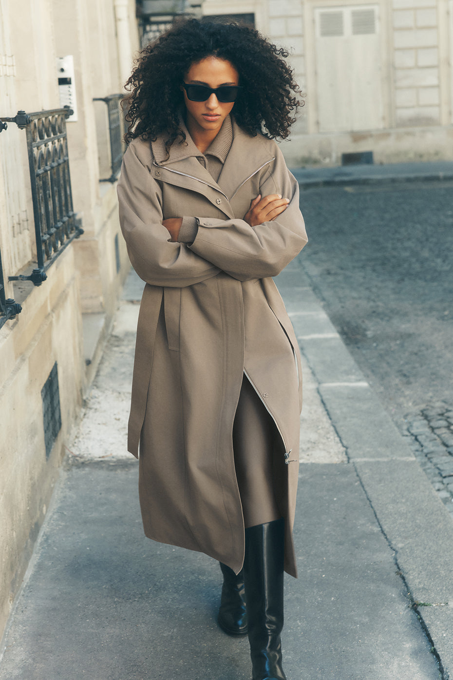 alo Journey Trench Coat - Light Cocoa