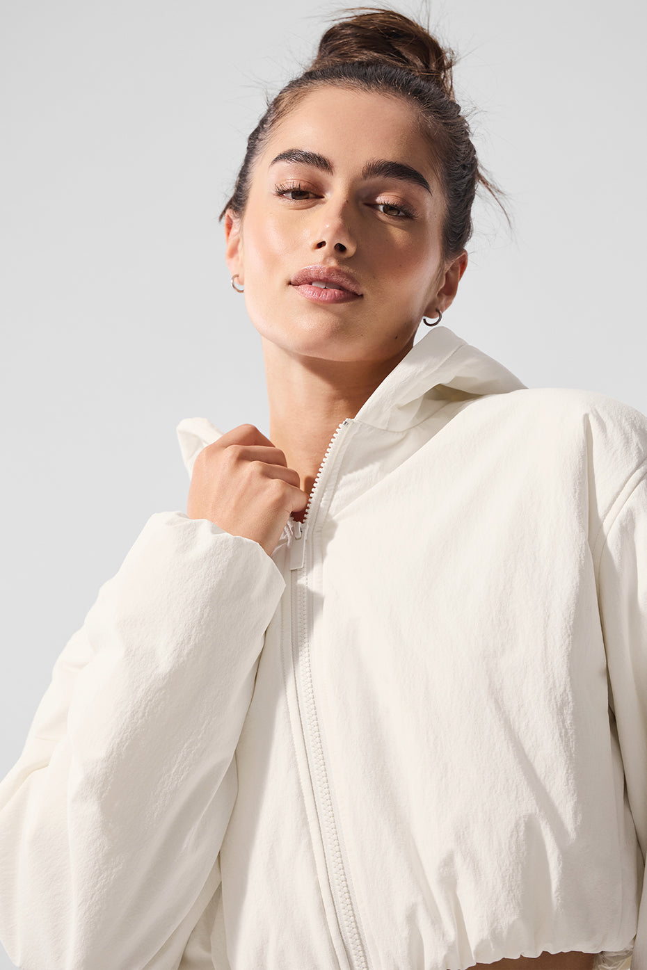 alo Cropped Mountain Peak Full-Zip Hoodie - Ivory