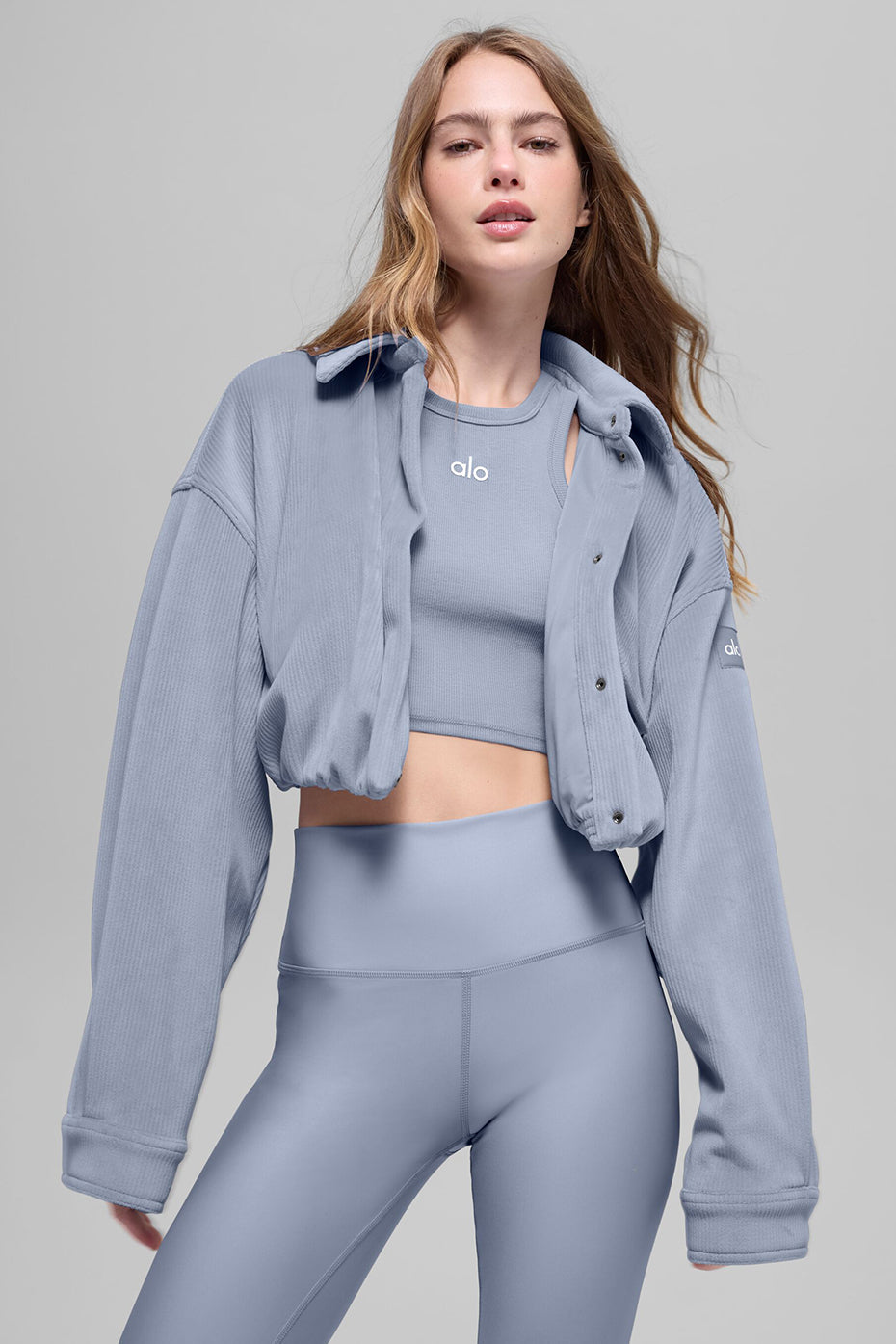 alo Ribbed Velour Cropped Mountain Side Jacket - Winter Frost