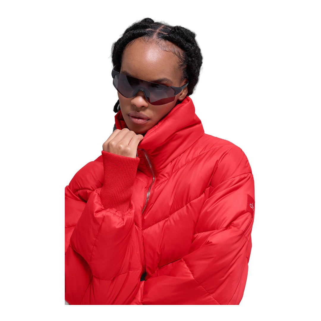alo Cropped Atmosphere Puffer - Bright Red