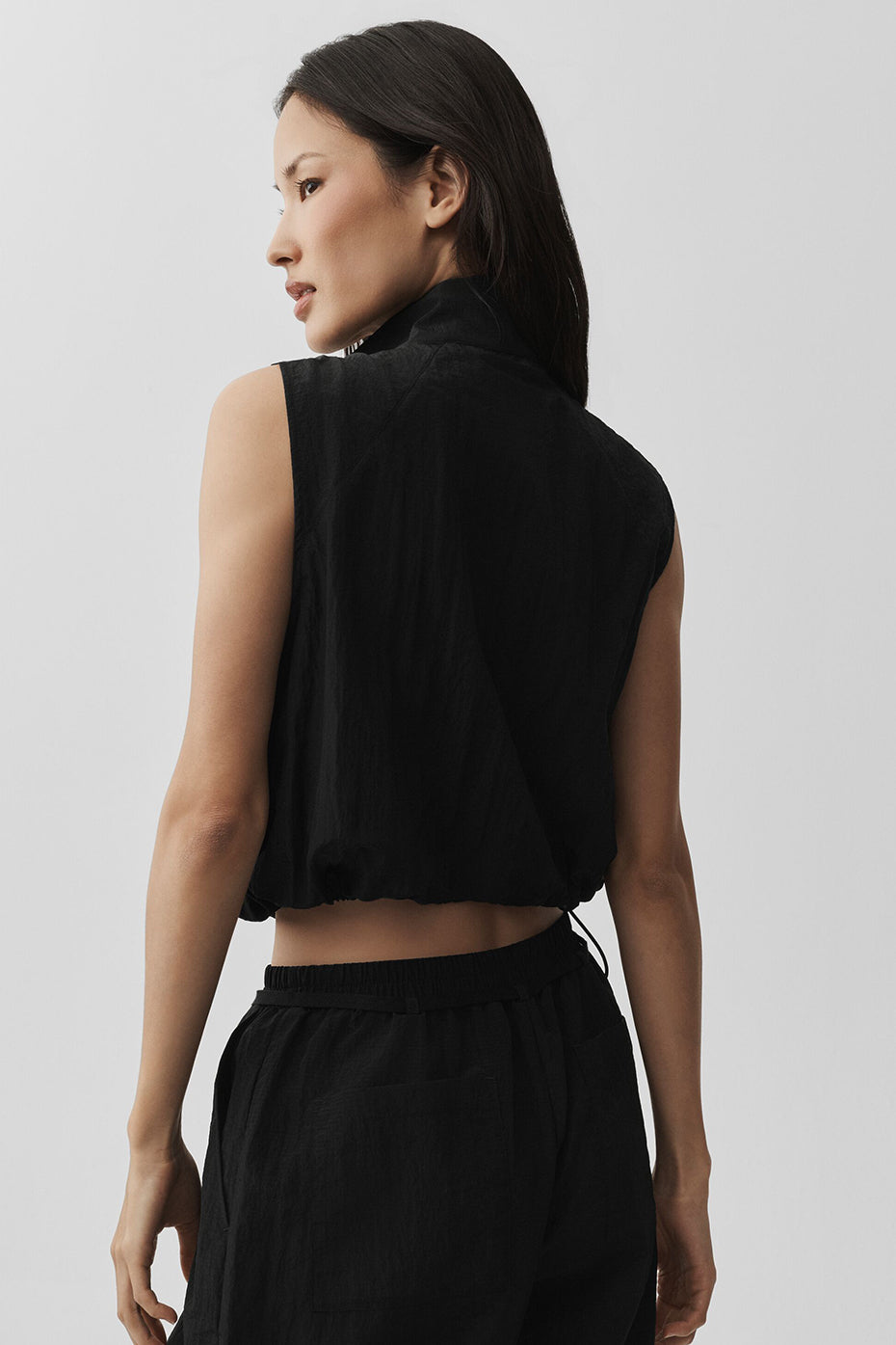 alo Ripstop Electric Vest - Black